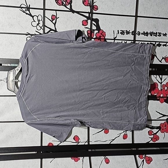 Brooks Move Gray T-Shirt Size‎ Small NWT - Picture 5 of 5